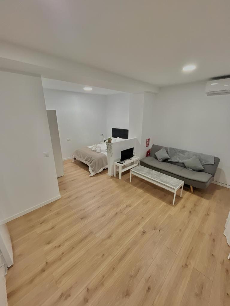 Apartamento Lofts 4Towers - La Paz Madrid Exterior foto